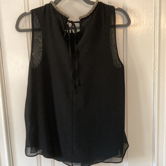 ⭐️ 3-$20 ⭐️ Classy beaded collar chiffon tank top - Picture 4 of 5